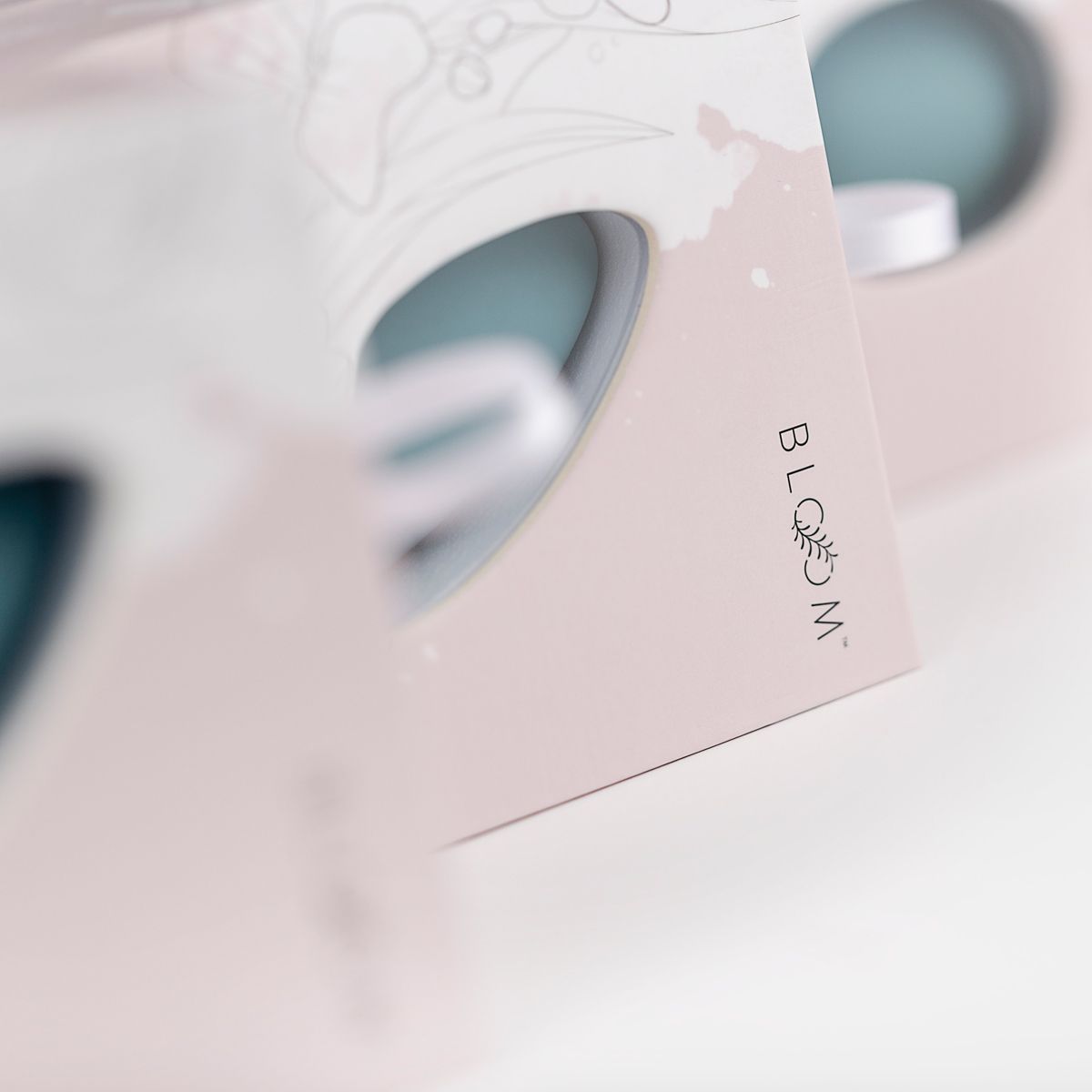 The Violet - Rabbit Vibrator mit Swipe-Technologie - Bloom Kollektion