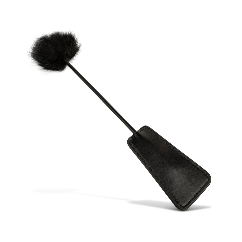Easytoys Fetish - Flauschiger Kitzler und Peitsche in einem - Schwarz