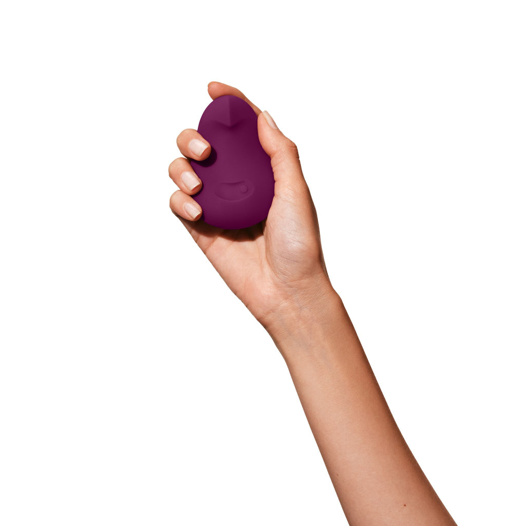 Dame Products - Pom Flexibler Vibrator - Dunkelrot