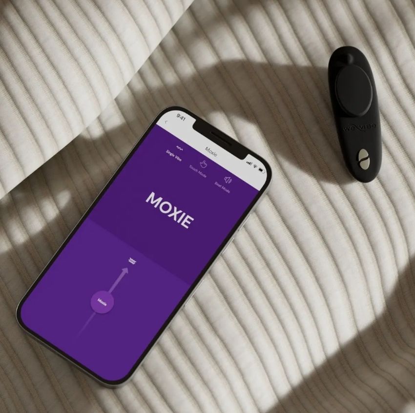 We-Vibe - Moxie+ Pantyvibrator mit App und Fernbedienung - Schwarz