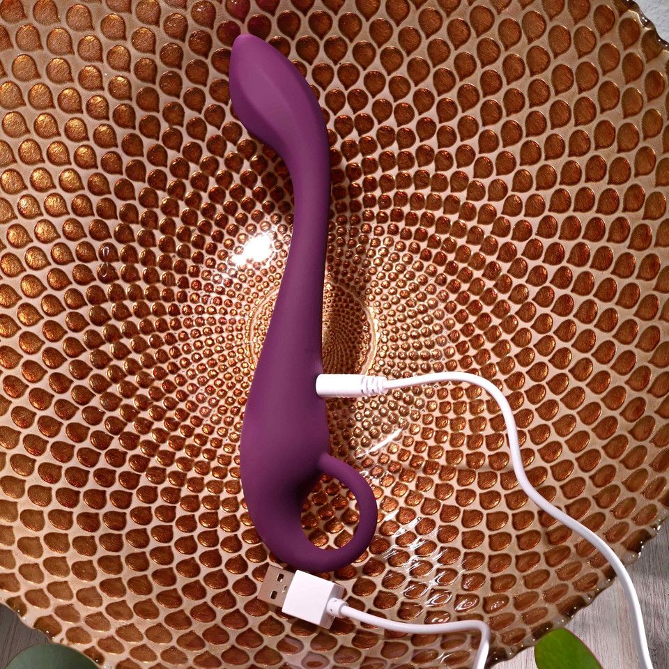 Evolved - Lochness G-Spot-Vibrator - Silikon - 19 cm