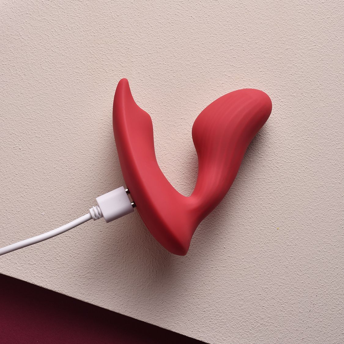 Magic Motion - Umi Smart Auflege-Vibrator Unisex - Per App steuerbar mit Weckerfunktion